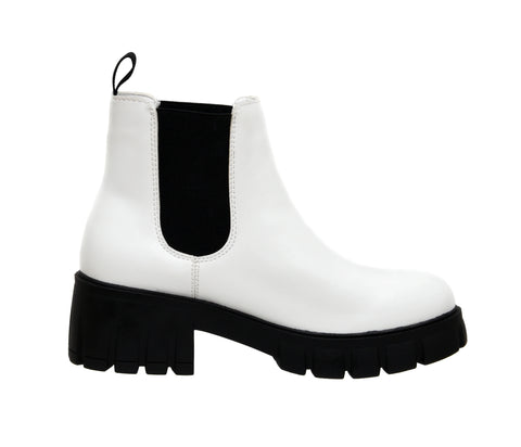 Sasha Chelsea Boot