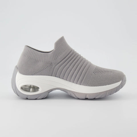 Breeze Knit Trainer