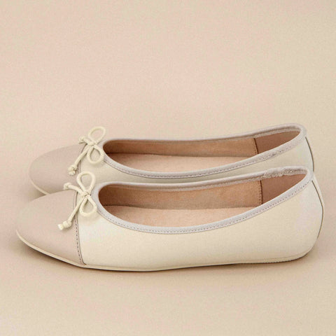 Cardi Cap Toe Flat