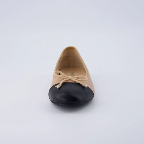 Cardi Cap Toe Flat